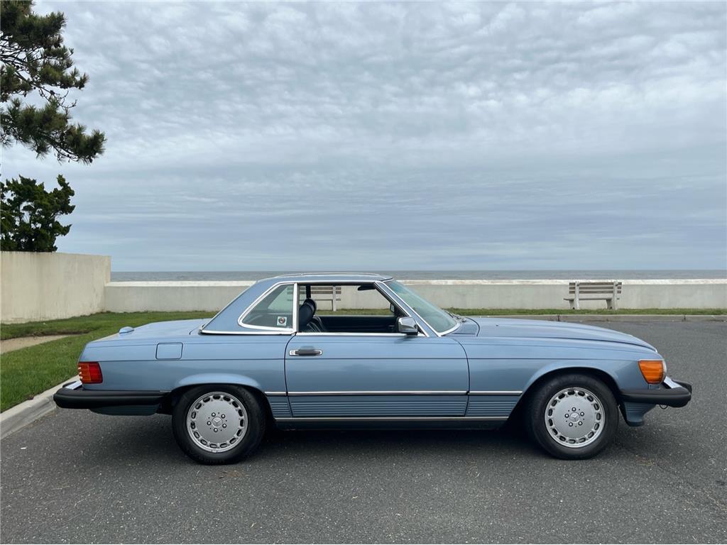 1988 Mercedes-Benz SL-Class R107 - photo 2