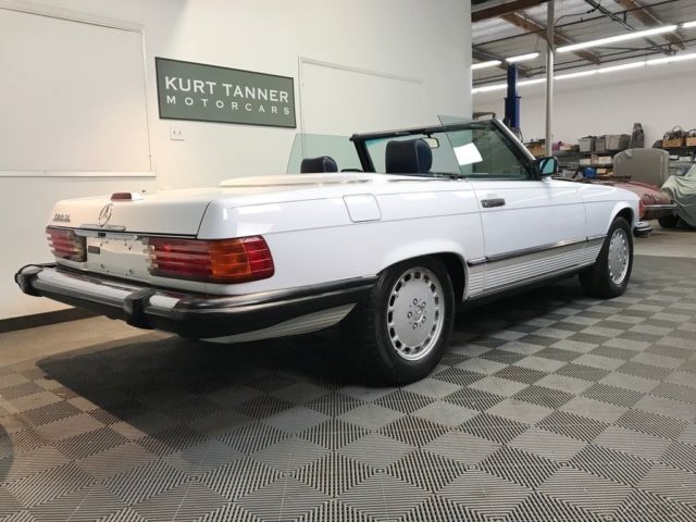 1988 Mercedes-Benz 500-Series ARCTIC WHITE WITH BLUE TRIM AND SOFT TOP - photo 5