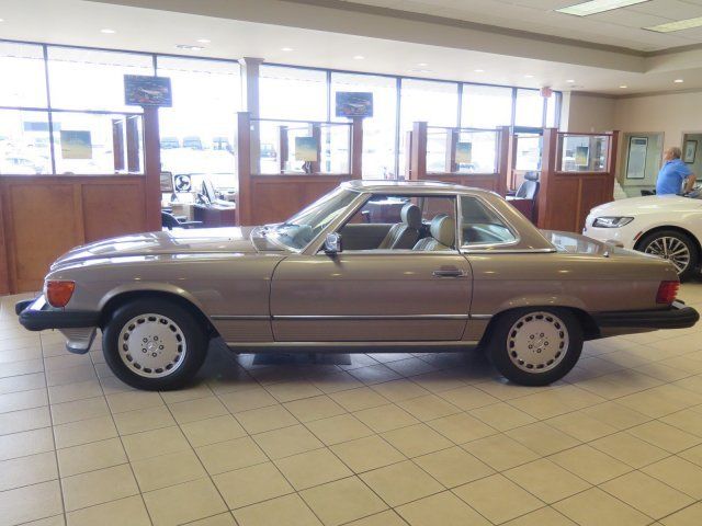 1988 Mercedes-Benz 560 SL LEATHER - photo 10