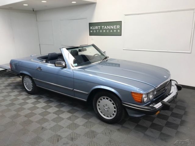 1988 MERCEDES BENZ 560 SL. RARE DIAMOND BLUE. 73,485 MILES. RUNS / DRIVES SUPERB 1988 Mercedes-Benz 500-Series 560 SL