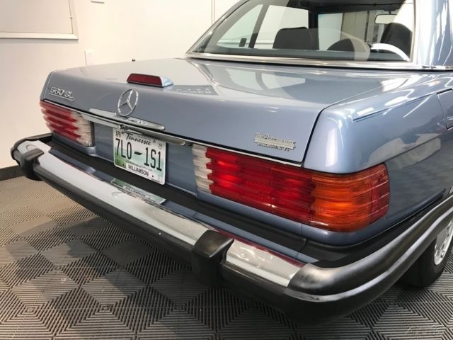 1988 Mercedes-Benz 500-Series 560 SL - photo 10