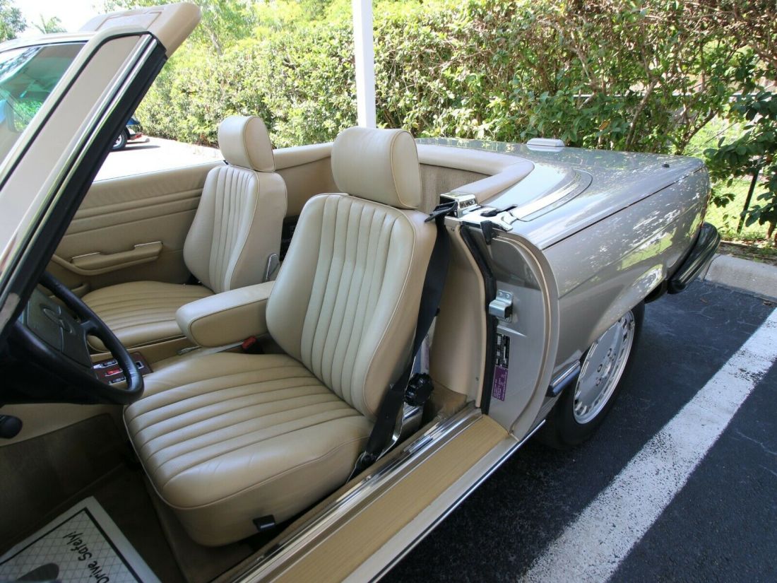 1988 Mercedes-Benz SL-Class 560SL - photo 10