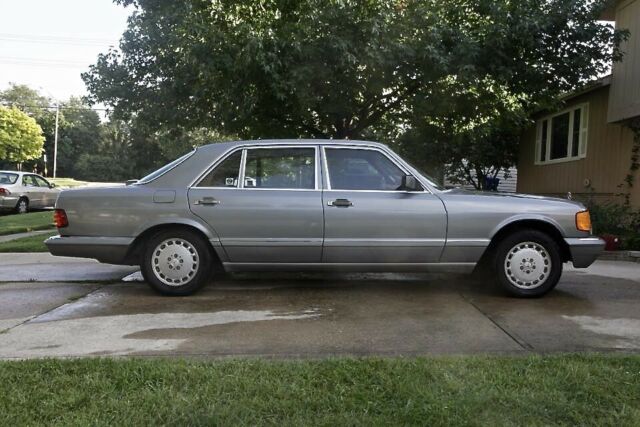 1988 Mercedes Benz 560SEL 1 Owner 37K Miles Fully Documented Pristine 1988 Mercedes-Benz S-Class 560SEL Investment Quality