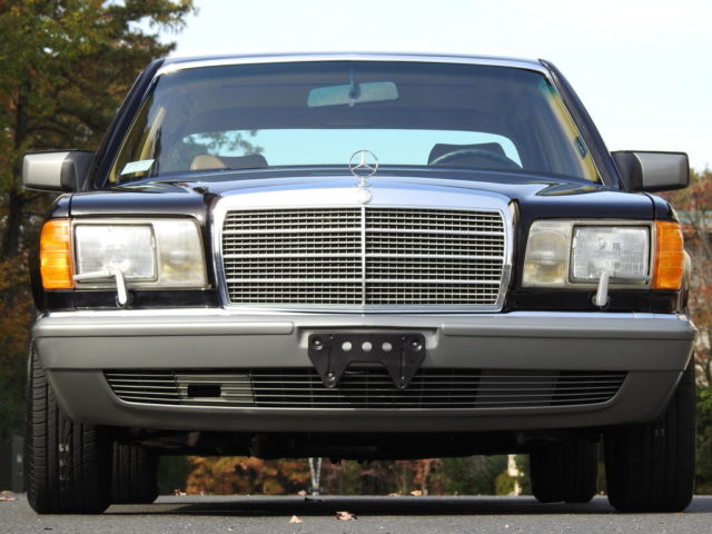 1988 Mercedes-Benz 500-Series Base Sedan 4-Door - photo 8