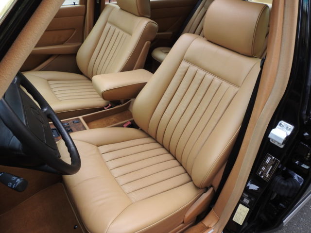 1988 Mercedes-Benz 500-Series Base Sedan 4-Door - photo 12