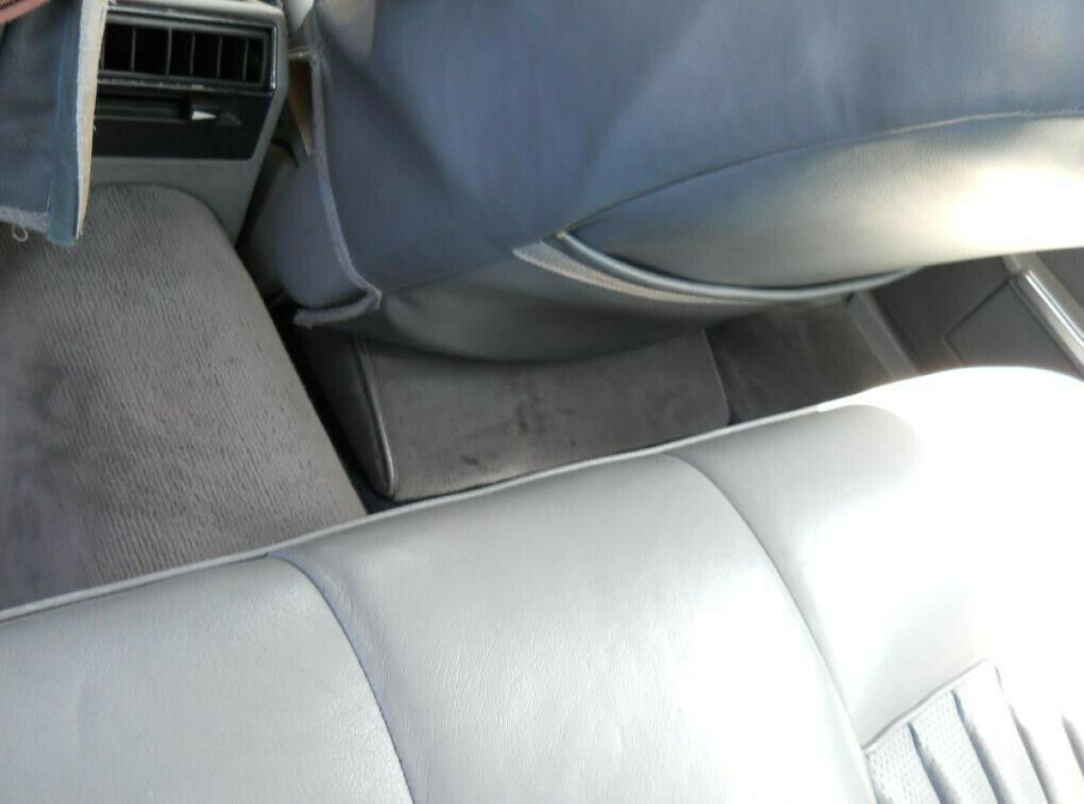 1988 Mercedes-Benz 500-Series SEL - photo 10