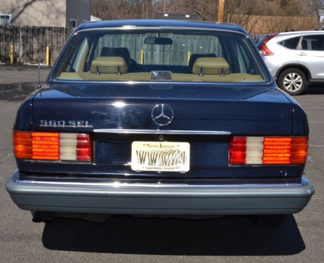 1988 Mercedes-Benz 500-Series 560SEL - photo 3