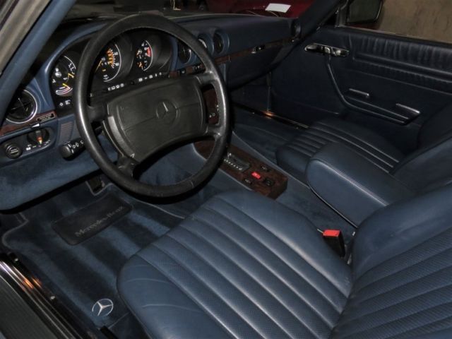 1988 Mercedes-Benz 560 Series Base Convertible 2-Door - photo 3
