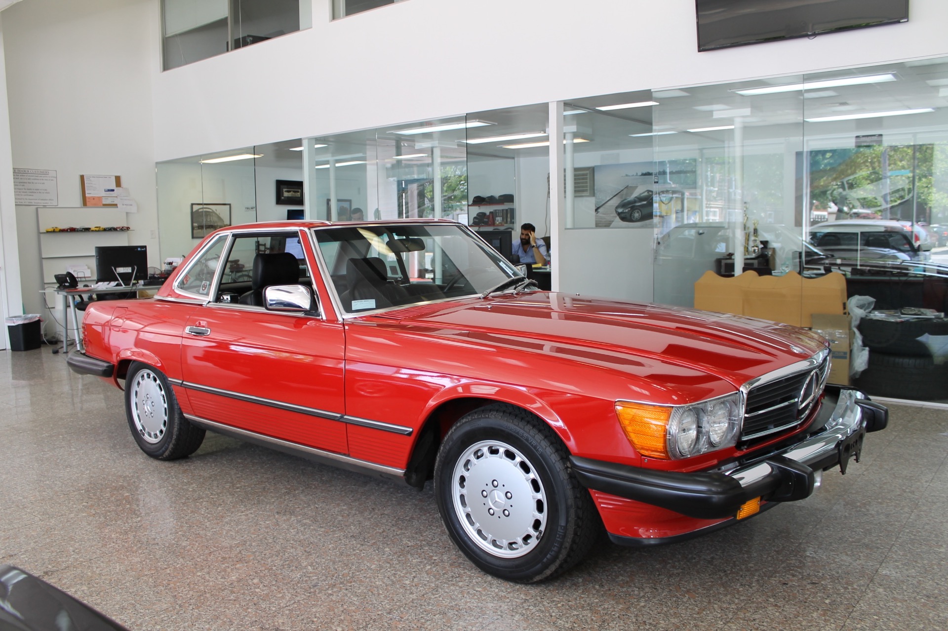 1988 Mercedes-Benz 560SL 560SL 3,280 Miles Red Convertible 1988 Mercedes-Benz SL-Class 560SL