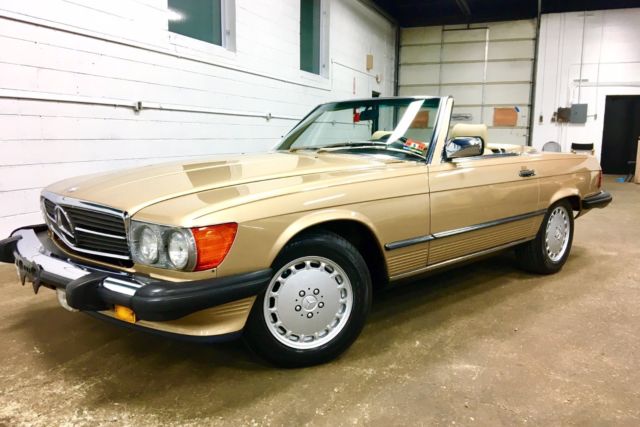 1988 Mercedes-Benz 560SL, 61k Miles, Documented and in Very Nice Condition 1988 Mercedes-Benz 500-Series 560SL
