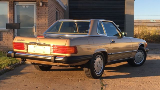 1988 Mercedes-Benz SL-Class 560SL - photo 3