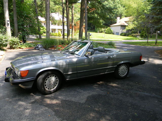 1988 Mercedes Benz 560SL Artic Silver Grey Leather 69k Finest On Planet! 1988 Mercedes-Benz SL-Class Sl