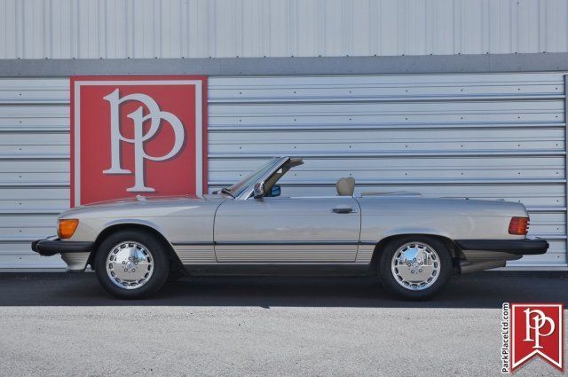 1988 Mercedes-Benz SL-Class Convertible - photo 7