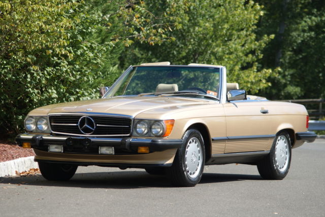 1988 Mercedes-Benz 560SL Exceptionally clean W107 Roadster NO RESERVE !!! 1988 Mercedes-Benz 500-Series