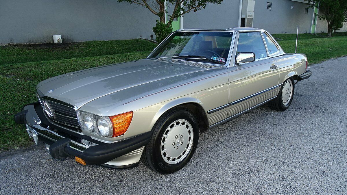 1988 Mercedes-Benz SL-Class LOW MILES - photo 10