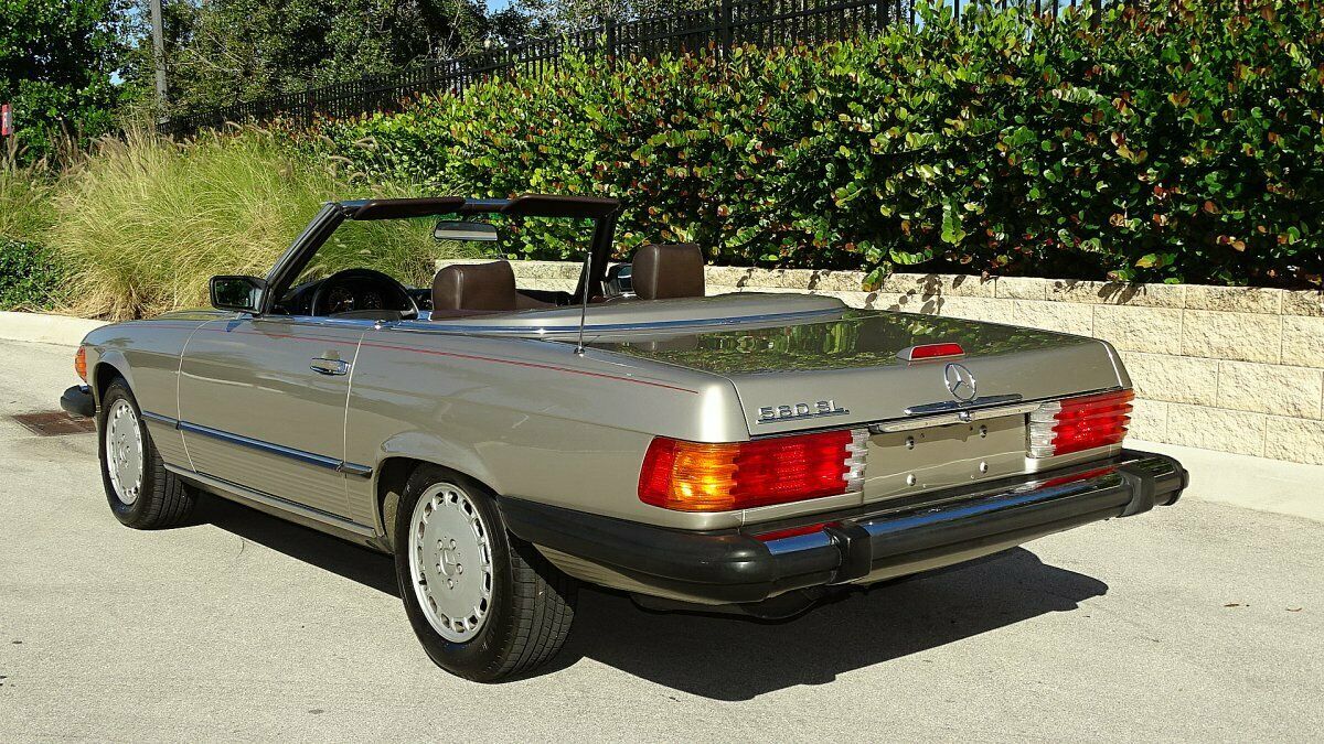 1988 Mercedes-Benz SL-Class LOW MILES - photo 7