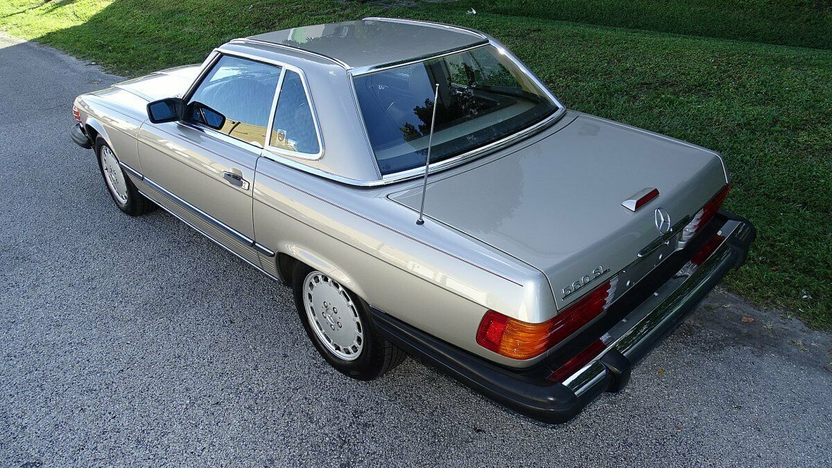 1988 Mercedes-Benz SL-Class LOW MILES - photo 8