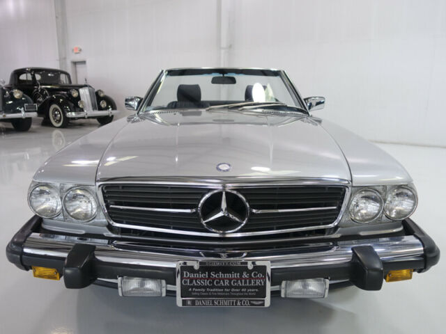 1988 Mercedes-Benz 500-Series 560SL Roadster - photo 2