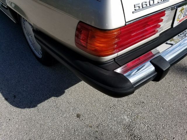 1988 Mercedes-Benz 500-Series 560 SL - photo 13
