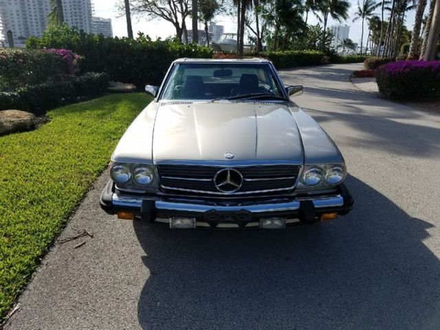 1988 Mercedes-Benz 500-Series 560 SL - photo 3