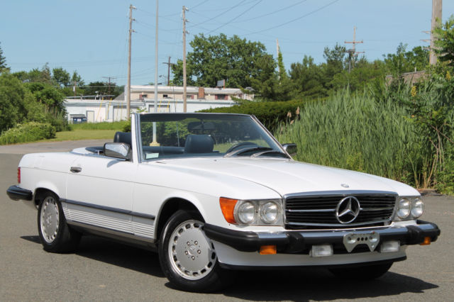 1988 MERCEDES BENZ 560SL TWO TOPS A/C CLEAN CARFAX BEAUTIFUL EXAMPLE ONLY 67K! 1988 Mercedes-Benz SL-Class Best Price, Future Classic, 145 Photos, Sharp!