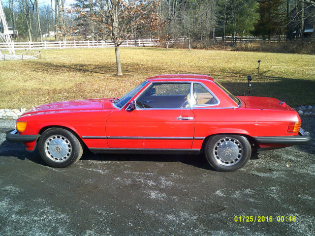 1988 Mercedes-Benz SL-Class 2-DOOR COUPE CONVERTIBLE (CELEBRITY OWNED)
