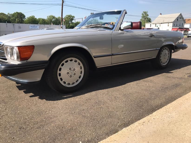1988 Mercedes-Benz SL-Class Base Convertible 2-Door - photo 10