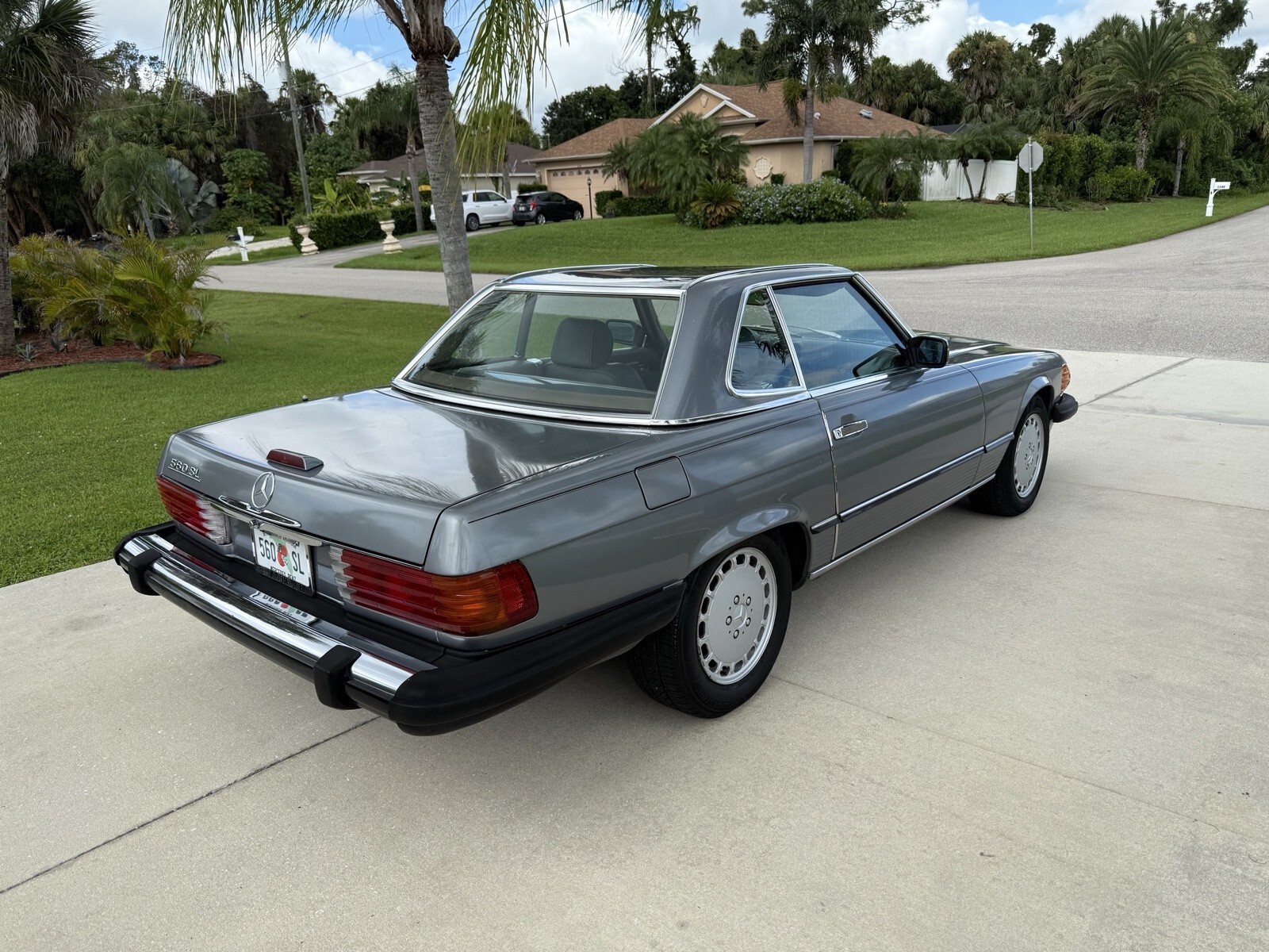 1988 Mercedes-Benz SL-Class 560 SL - photo 5