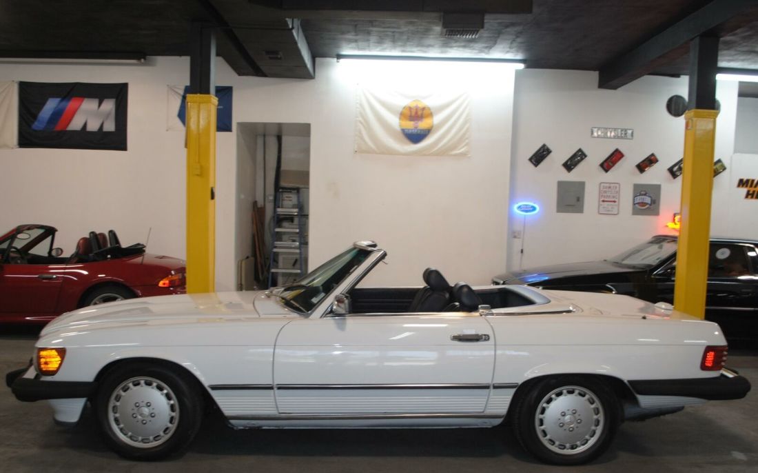 1988 Mercedes-Benz 500-Series 560SL - photo 9