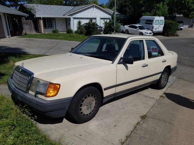 1988 Mercedes-Benz E-Class - photo 3