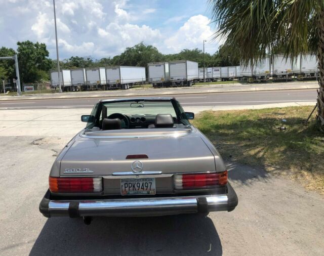1988 Mercedes-Benz SL-Class - photo 6
