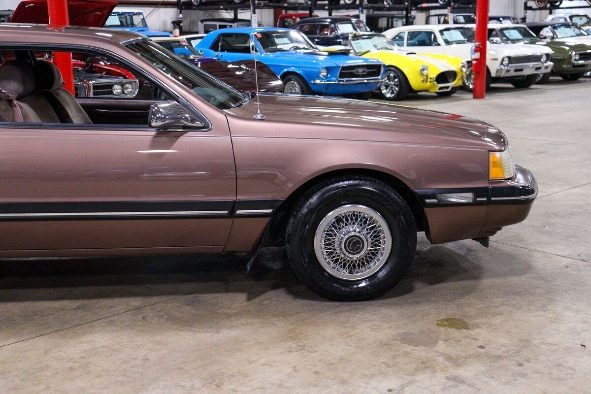 1988 Mercury Cougar LS - photo 10