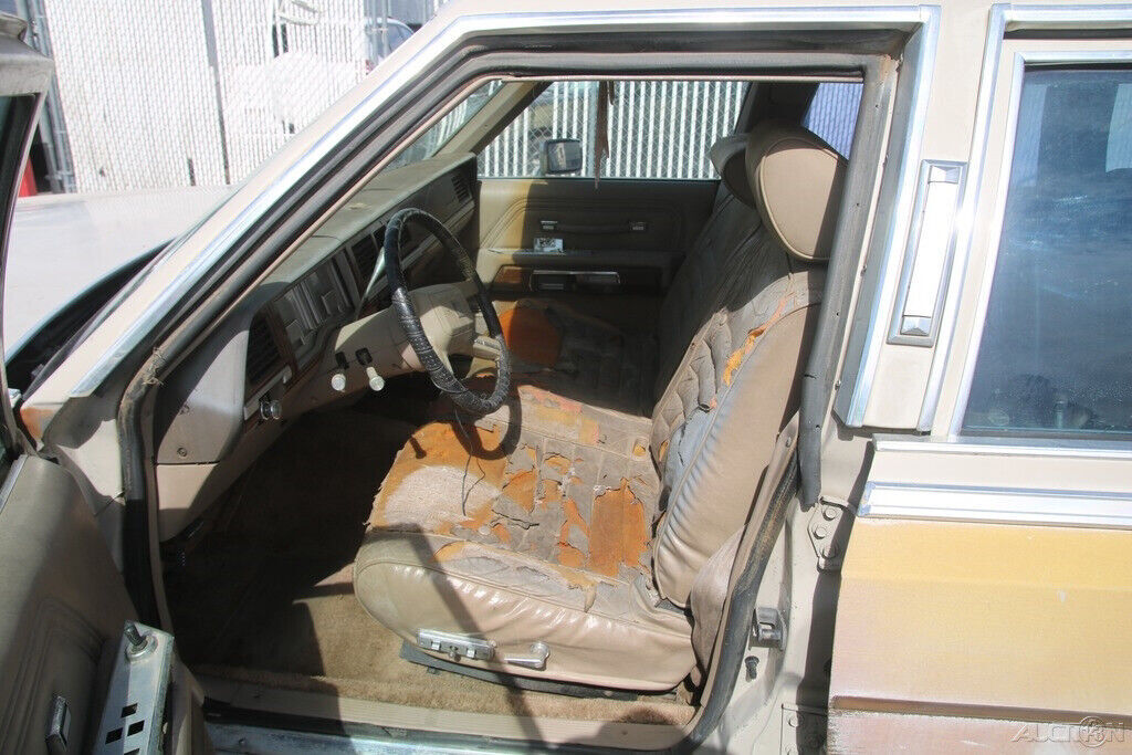 1988 Mercury Grand Marquis Colony Park LS - photo 12