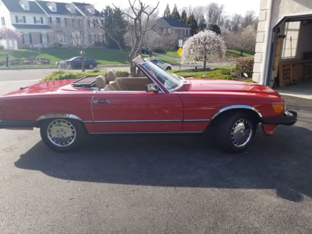 1988 Meredes Benz 560SL 1987 Mercedes-Benz SL-Class