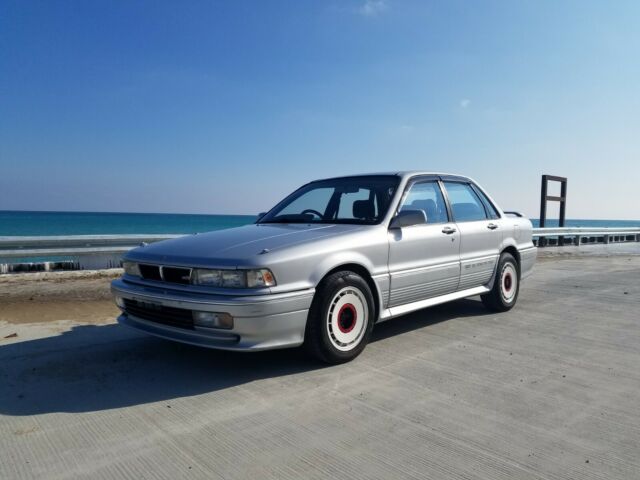 1988 Mitsubishi Galant VR4 - JDM Right Hand Drive 1988 Mitsubishi Galant Vr-4