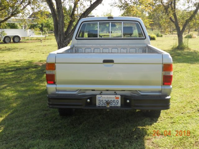 1988 Mitsubishi Mighty Max - photo 4