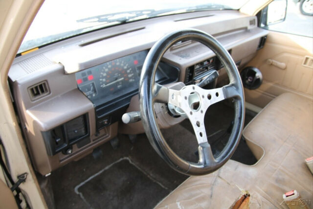 1988 Mitsubishi Mighty Max - photo 11