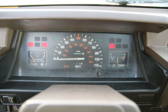 1988 Mitsubishi Mighty Max - photo 12