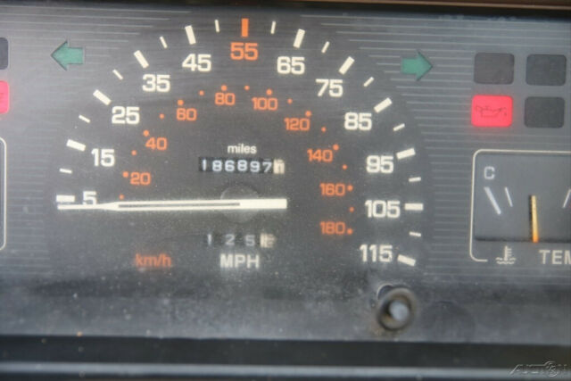 1988 Mitsubishi Mighty Max - photo 13