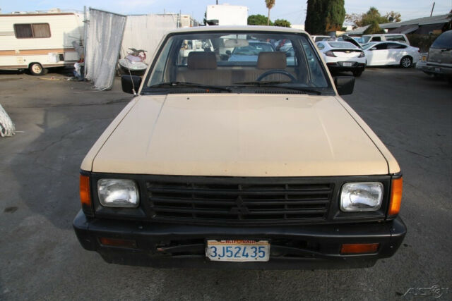 1988 Mitsubishi Mighty Max - photo 8