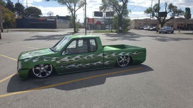 1988 Mitsubishi Mighty Max SPX Extended Cab Pickup 2-Door - photo 3
