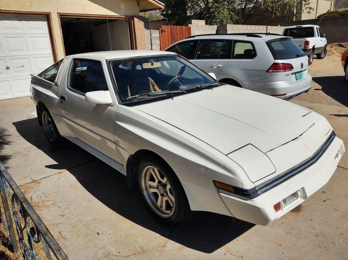 1988 Mitsubishi Starion - photo 3