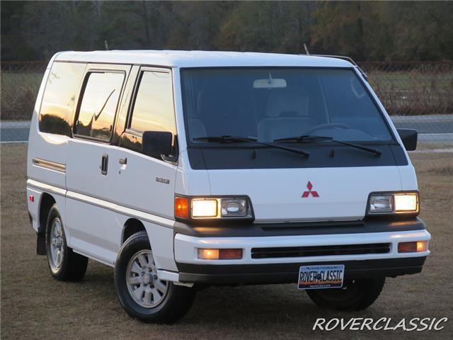 1988 Mitsubishi Van, White with 63421 Miles available now! 1988 Mitsubishi Van