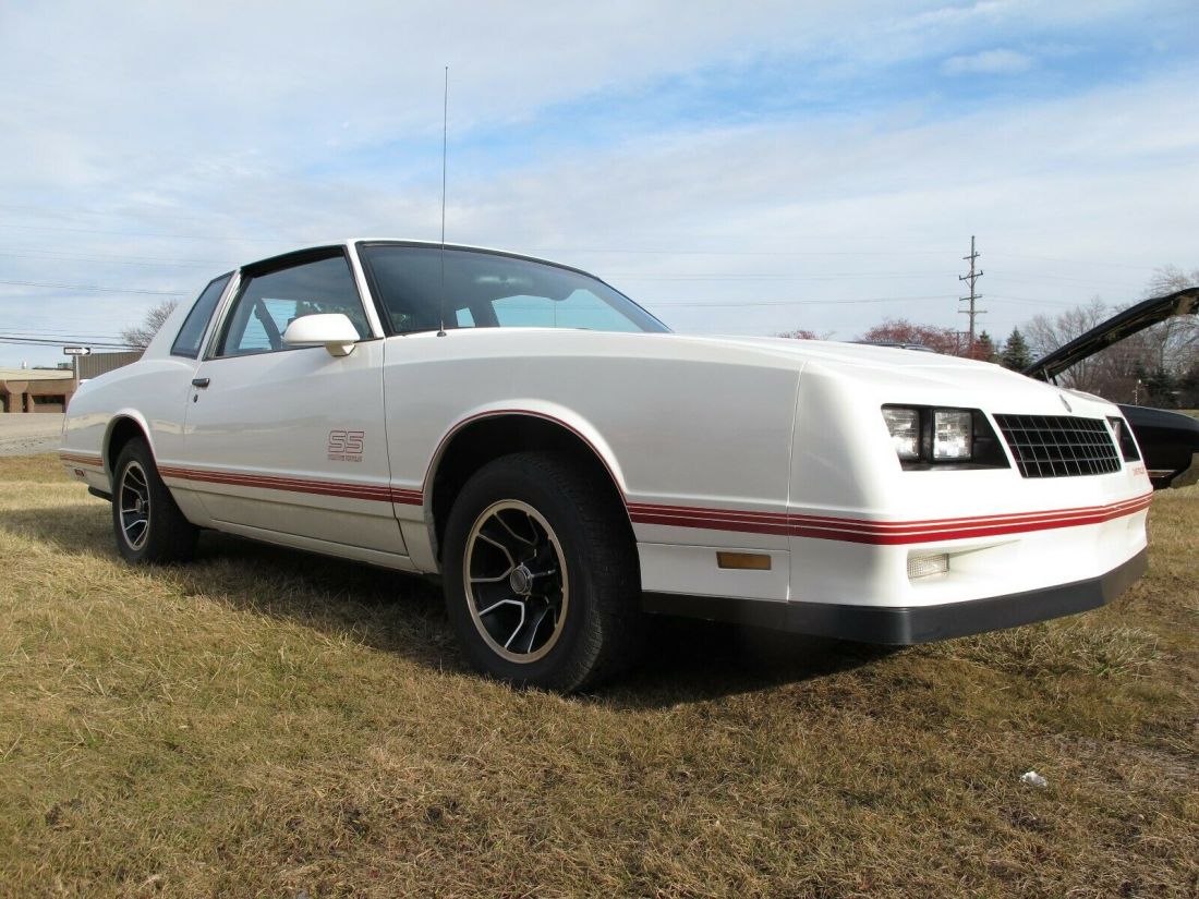 1988 Chevrolet Monte Carlo SS - photo 4