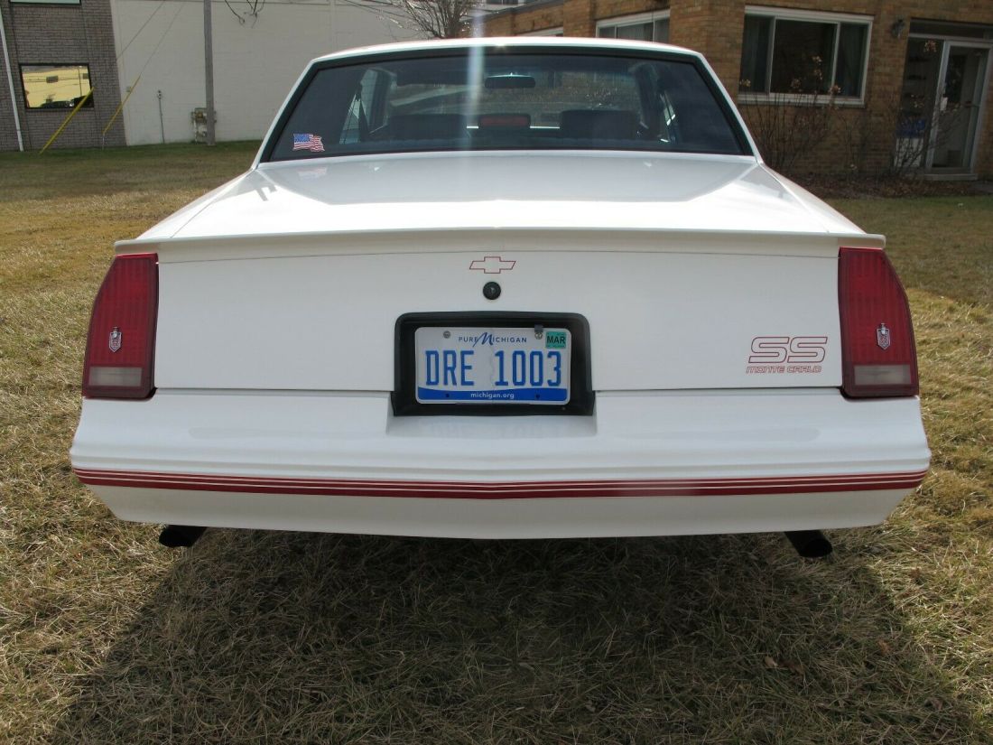 1988 Chevrolet Monte Carlo SS - photo 7