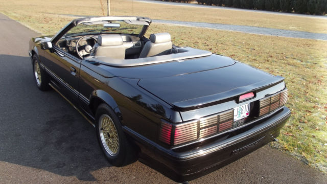 1988 Ford Mustang - photo 13