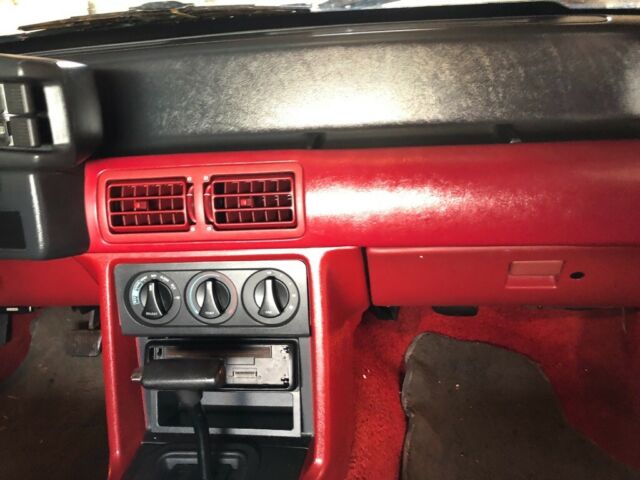 1988 Ford Mustang GT 5.0 - photo 6