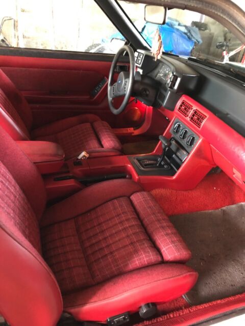 1988 Ford Mustang GT 5.0 - photo 10