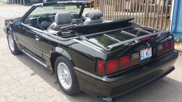 1988 Ford Mustang GT - photo 3