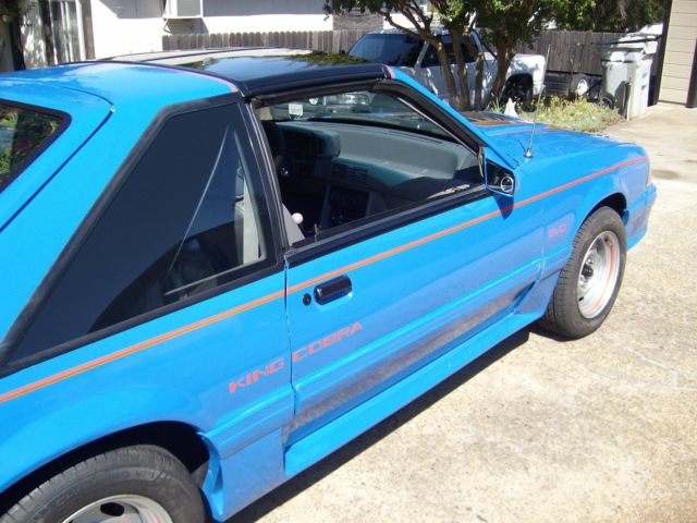 1988 Ford Mustang GT - photo 9